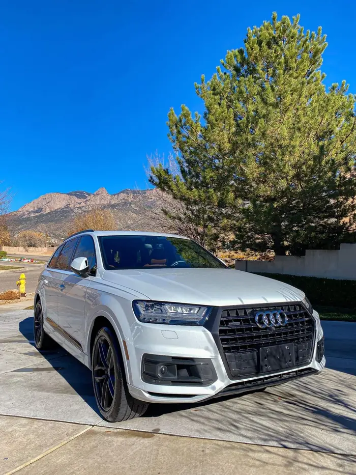 Audi Q7 detailed by Sandia Suds